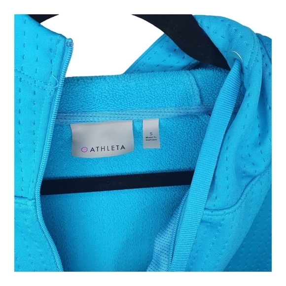 ATHLETA Atmosphere Anorak Jacket Quater Zip Thumb Blue holes‎ Women's Size S - Picture 10 of 15